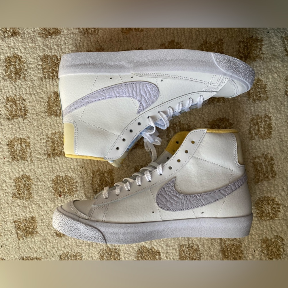 Nike Blazer Mid '77 ESTR size boys 6.5 women’s 8